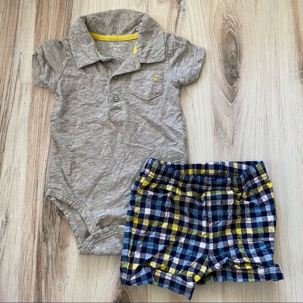 CARTER'S 2-Piece Set - Gray Polo Bodysuit w/Plaid Shorts - Size 12M
